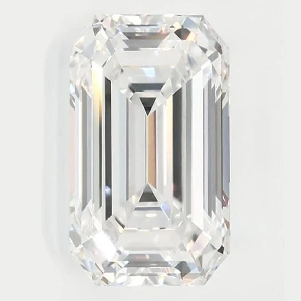 1.29 Ct Emerald Lab-Grown Diamond