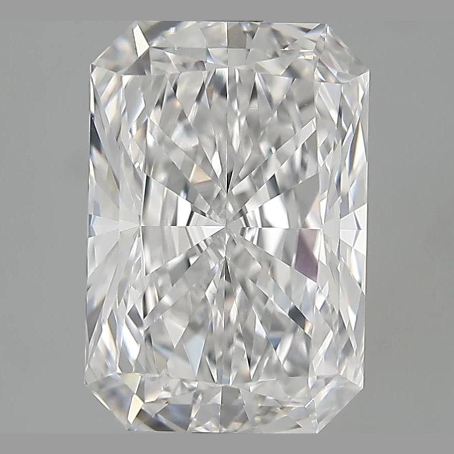 4 Ct Radiant Earth-Grown Diamond